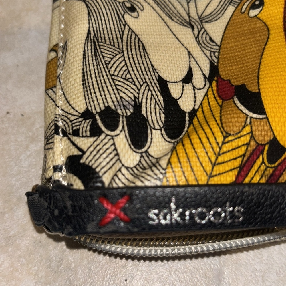 SAKROOTS SENDGEFN BUNDLE,, LOST wander WRISTLET CARD HOLDER PASSPORT HOLDER NWT - Picture 9 of 16